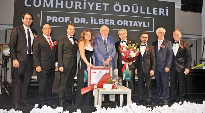 8. BUMİAD Cumhuriyet Ödülleri töreni