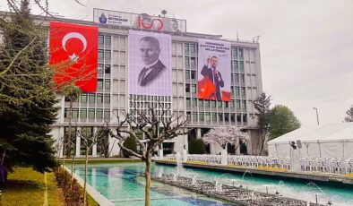 İBB’de gözaltına alınan 45 kişi adliyeye sevk edildi