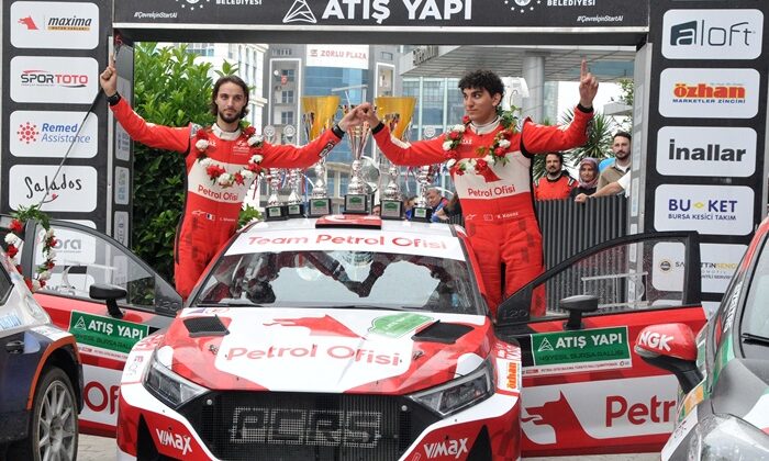 49.Yeşil Bursa Rallisini Kazanan Ekip Kerem Kazaz ve Corentin Silvestre Oldu