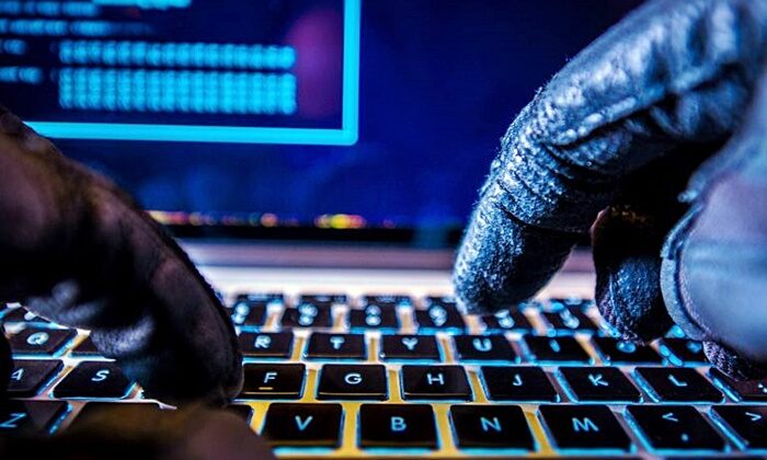 Cybernews araştırmacıları milyarlarca oturum açma bilgisinin çevrimiçi olarak sızdırıldığını söylüyor