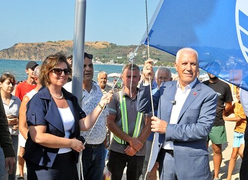 B.B.B si  Mudanya Eşkel Plajını Mavi Bayrak İle Ödüllendirdi