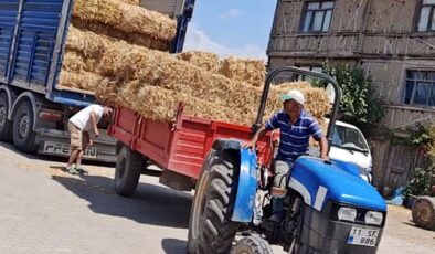 Bilecik’te Yangından Etkilenen Köylere Saman Balyası Desteği