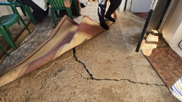 Deprem değil maden çatlağı! Bursa’da ev ikiye bölündü, derin yarıklar oluştu…