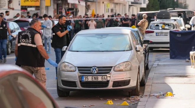 İzmir’de karakola silahlı saldırı: 2 polis şehit oldu, 2 polis yaralandı