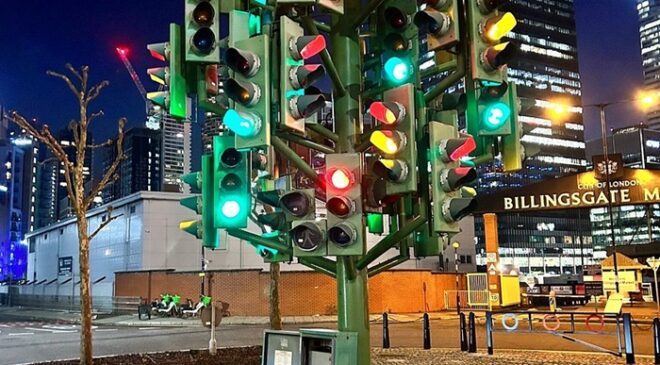 Direksiyon Başında Aynalar Değil, Kültür Çarpışıyor