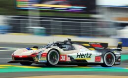 LE MANS YARIŞI: CADİLLAC, BMW’DEN 0.005 SANİYE FARKLA POLE POZİSYONUNU KAPTI. SONRA DA CEZA ALDI