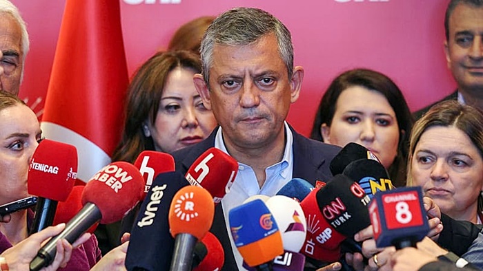Mesele CHP’nin iç işi değil, Erdoğan’ı rakipsizleştirme meselesi
