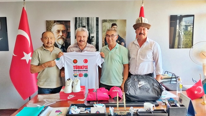 Aşık Ordo Türk Milli Takımı’na Destek