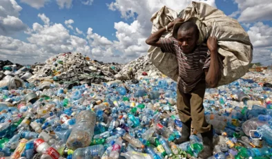AB, çevre kaygılarına rağmen Türkiye’ye plastik atık göndermeye devam edecek mi ?