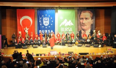 Bursa’da 700. yıl coşkusu ! YASAV, Cumhuriyet’in 103. yılı anısına 103 bin kitap bağışladı.